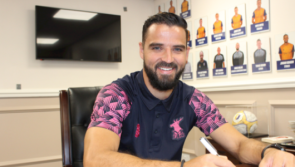 Stephen McLaughlin pens two-year deal at Mansfield