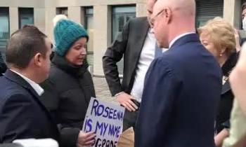 WATCH: Donegal cancer patient urges Health Minister to improve local cancer services
