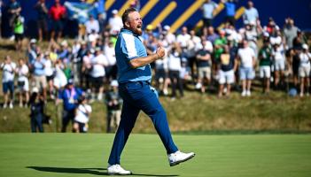 Shane Lowry posts savage Ryder Cup dig under US golfer's Italy holiday pics