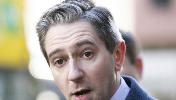 LATEST: Woman arrested for making threats against Simon Harris is released