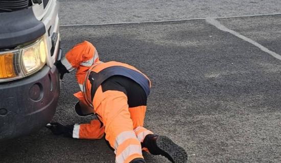 Lorry detained in Carndonagh as driver hadn't correct category of driving licence