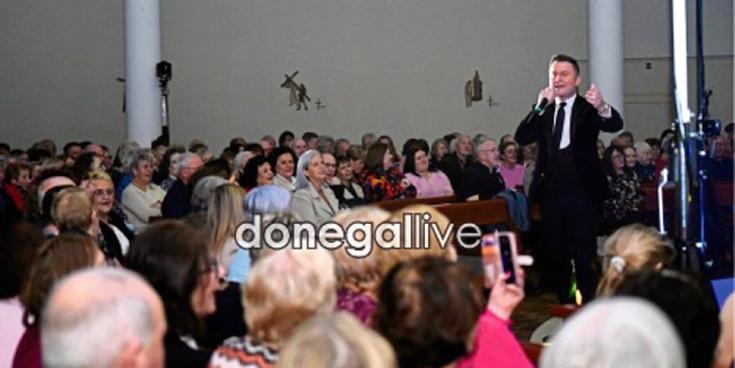 In pictures: Michael English in Burt for St Aengus&rsquo; Church fundraiser