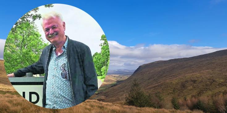 It Occurs To Me: Did you ever hear of the rockets and feathers theory?