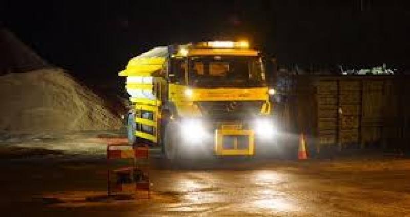 Council  gritters in action tonight 