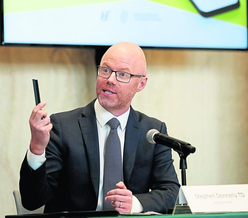 'Several hundred thousand new cases per week' - Stephen Donnelly on current Covid wave