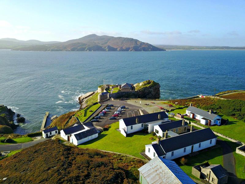 Fort Dunree's Artlink hosts first international seminar on ‘art, war, peace & memory’