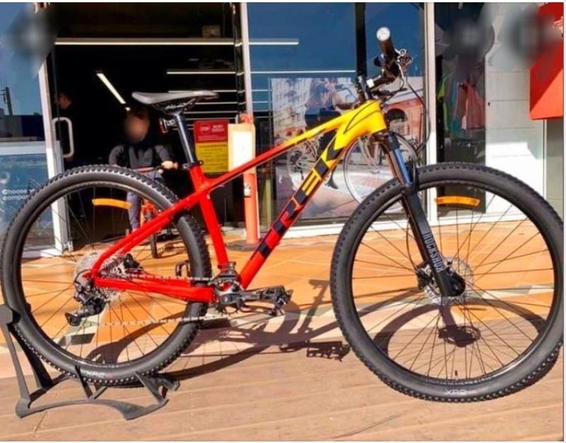 Garda appeal for missing bike which fell from car