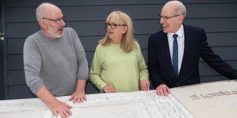  Mary McAleese unveils Saint Colmcille sculpture by Inishowen artist