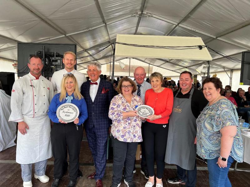 The Hatrick Heroes!  Ballyliffin Lodge cleans up with three awards!