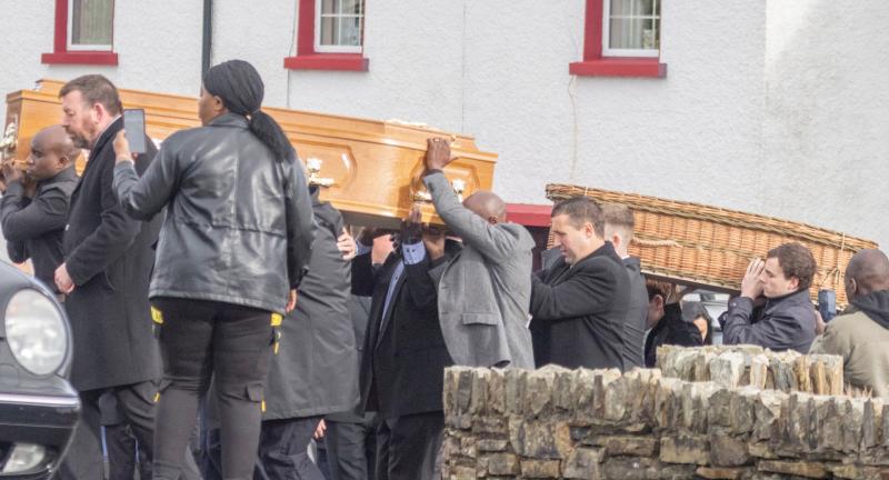 Priest prays that 5-year-old Shauna and beloved father, Robert, are side by side 