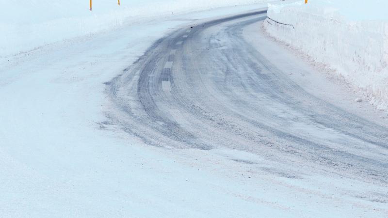 The RSA share 'Top 10 Safety Tips' for motorists following Status Yellow ice warning