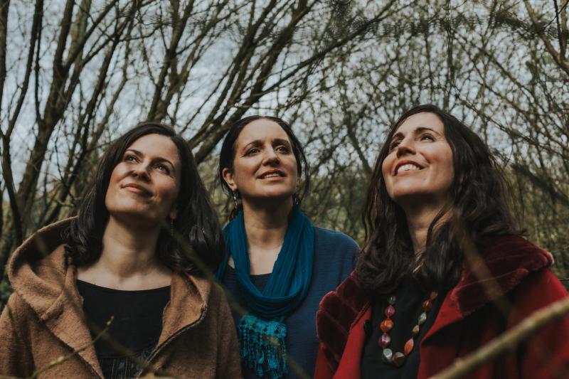 The Henry Girls return to An Grianán for first time in more than three years