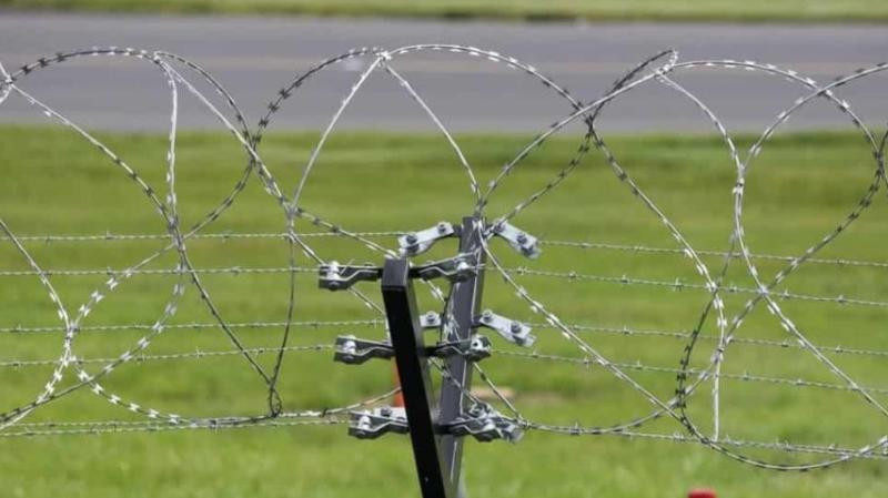 Three electric fence batteries stolen in Inishowen