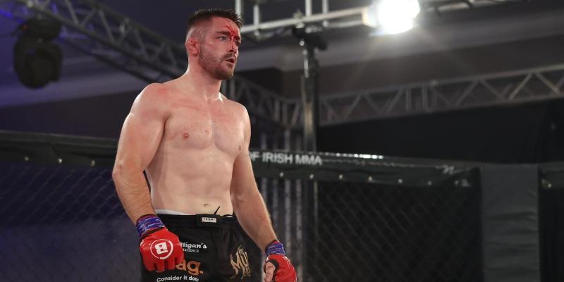 Kelly takes first pro title as Furey earns impressive pro debut win