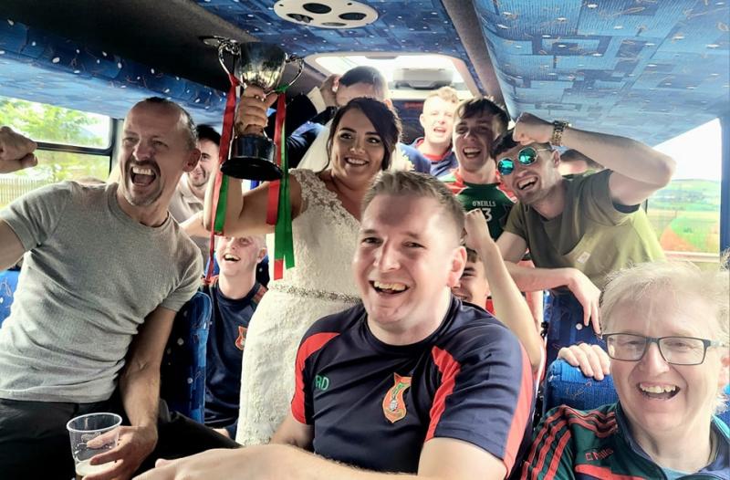 Newlyweds take time out at wedding reception to join Carndonagh celebrations 