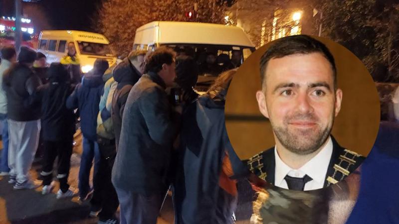 Murray vows to fight on in asylum seekers debacle despite receiving personal abuse