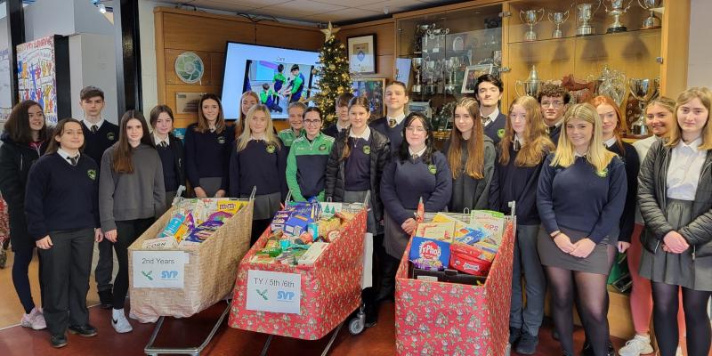  Crana College’s food drive for charity