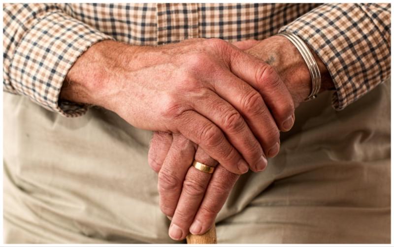 National: Five ways you can check in on vulnerable neighbours amid the extreme weather