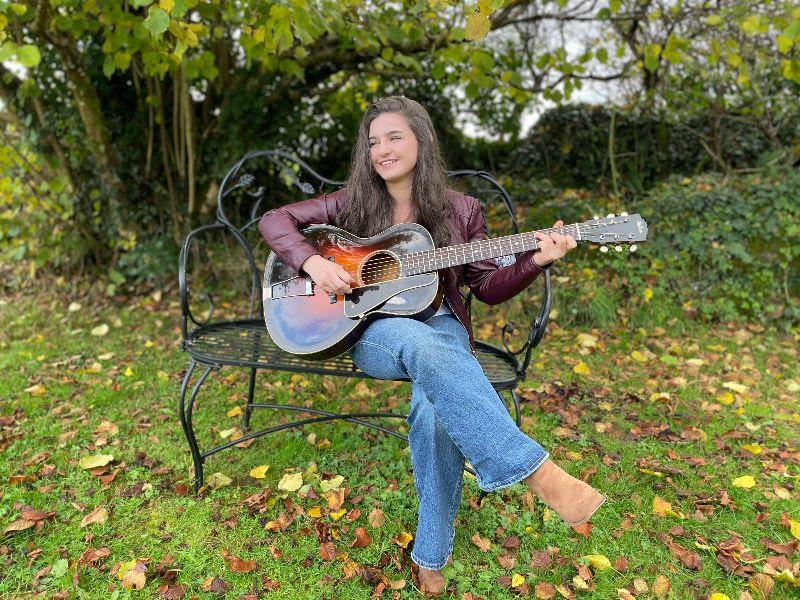 Muireann Bradley confirms three Donegal dates as part of  Earagail Arts Festival