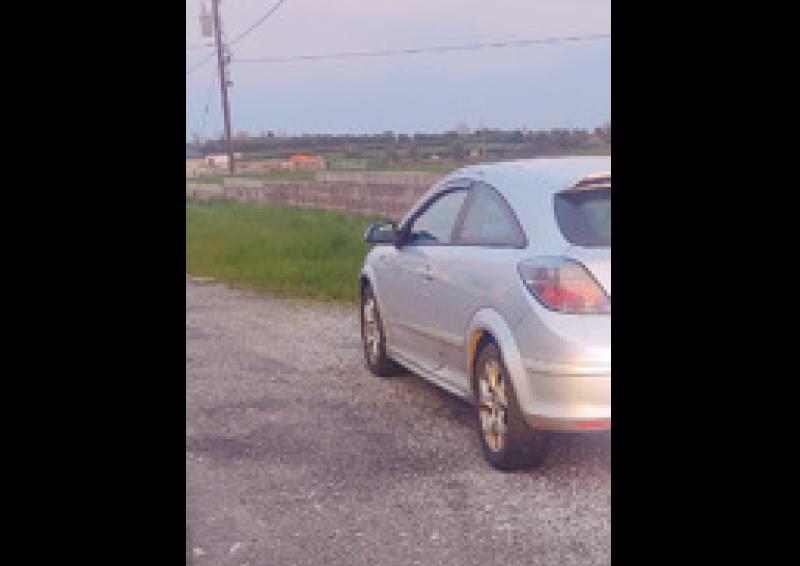 Driver who had 'open bottle of wine' on front seat is facing court date