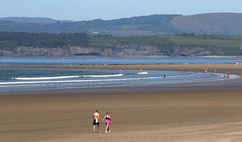 Met Éireann say June will start with a sunny and dry day in Donegal 