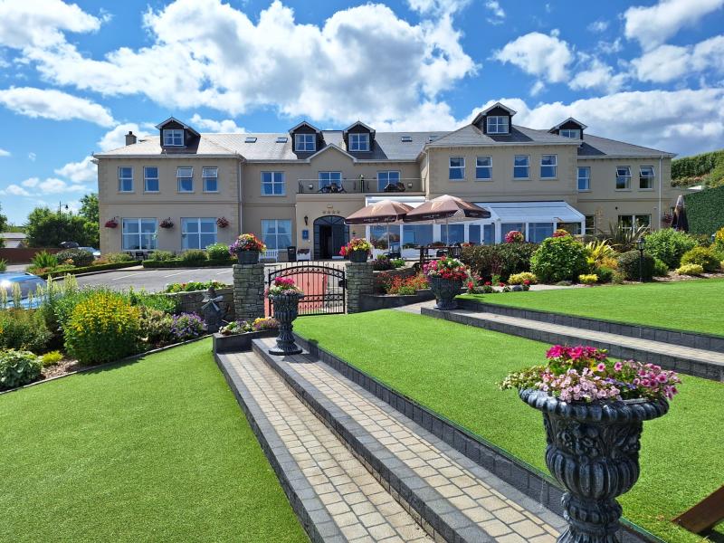 Best of Luck! Four-star Donegal hotel in the running for two prestigious awards