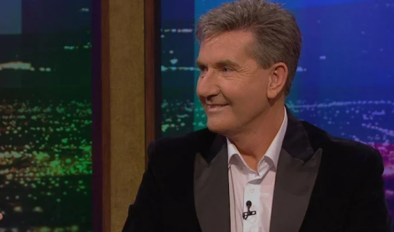 Daniel O'Donnell warns of scammers operating on his social media accounts