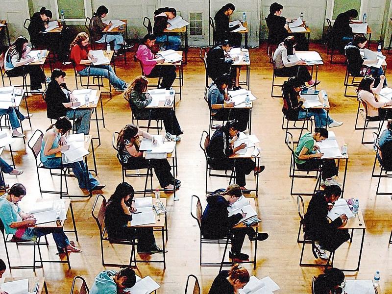 4,787 Donegal students begin State Exams today 