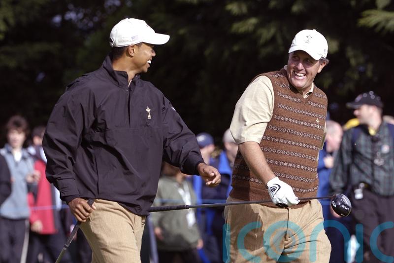 Tiger Woods and Phil Mickelson named in US PGA Championship field