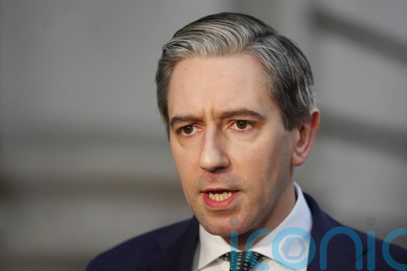 Simon Harris condemns second ‘vile’ threat against his family