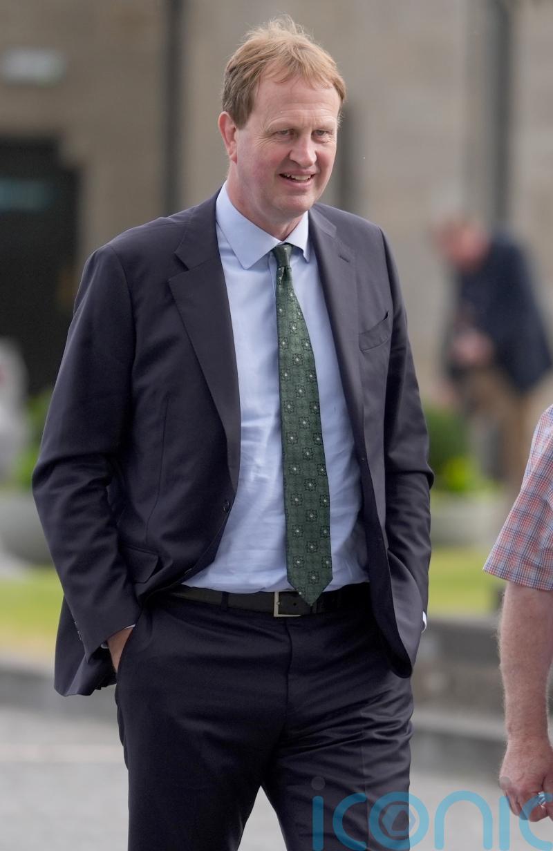 O’Callaghan wants fewer than 10,000 asylum seekers per year